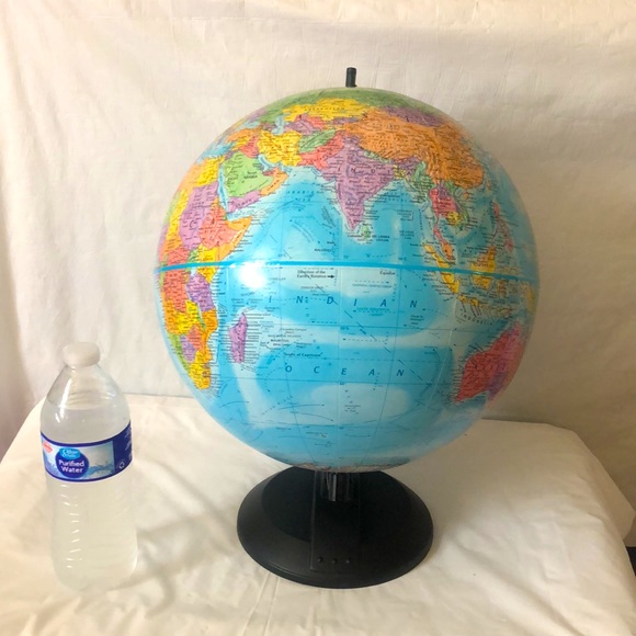 Globe master 12” geographic globe 2009 with meridian bar in excellent condition - Picture 5 of 8